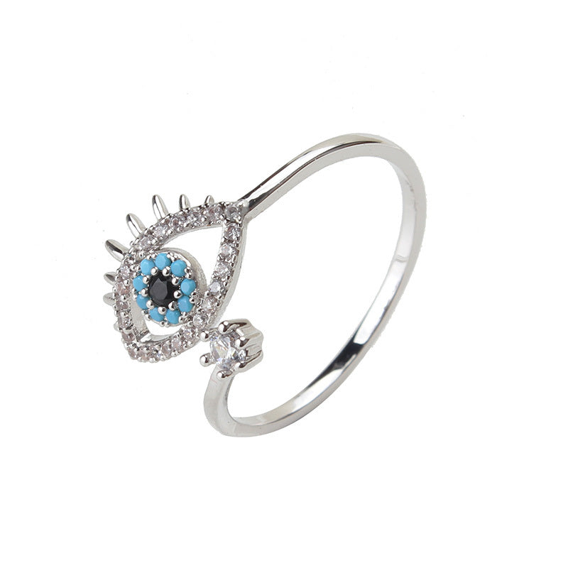 Anillo de diamantes con diseño de mal de ojo